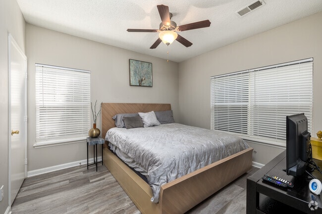 2HAB, 2BA - 950 ft² - Colts Run