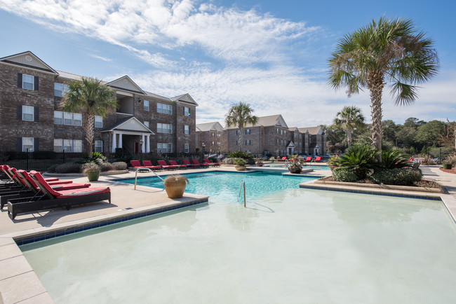 The Grove at Mobile - Student Apartments - Mobile, AL | Apartments.com