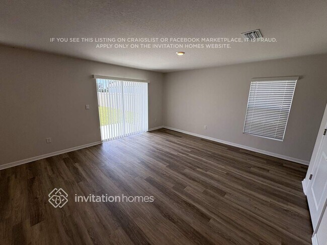 Building Photo - 10828 Hidden Banks Gln