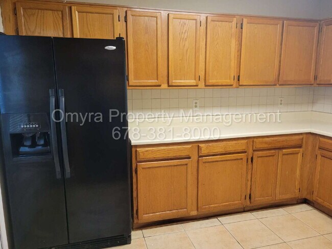 Foto del edificio - Beautiful Kennesaw Home in Great School District with Loft and Sunroom!