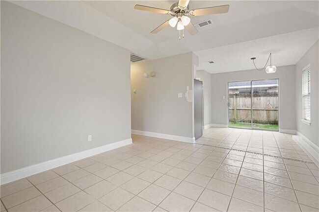 Foto del edificio - 40665 Ranch Rd