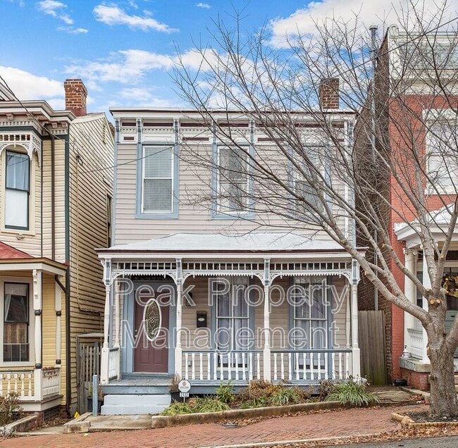 Building Photo - 2122 E Marshall St