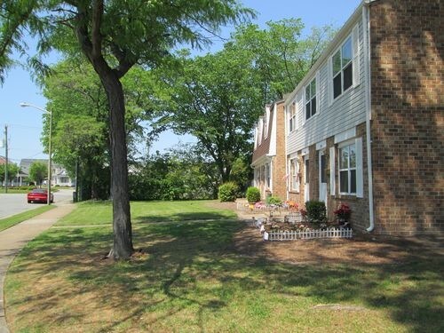 Foto del edificio - 1146 Chisholm Cir