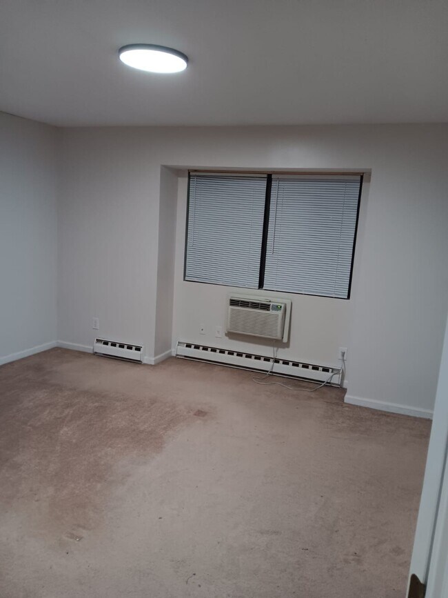 Foto del edificio - 820 Matthews St