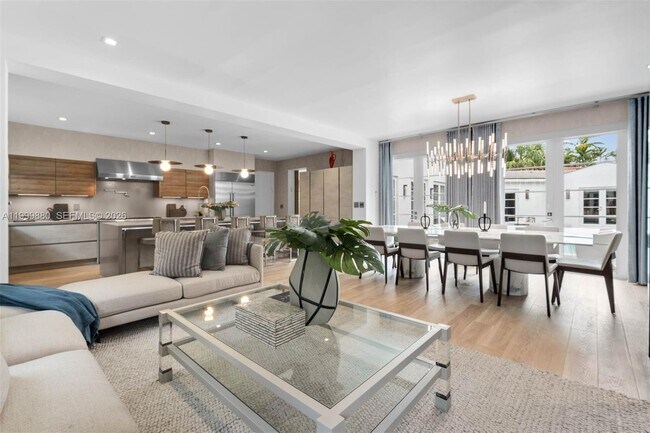 Foto del edificio - 2887 Pine Tree Dr