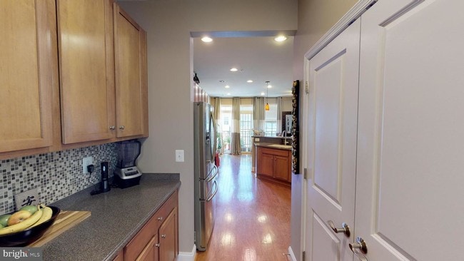 Foto del edificio - 5793 Richards Valley Rd