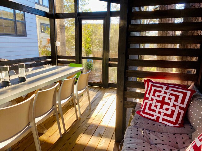 Foto del edificio - 3308 Cliff Rd