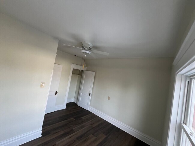 Building Photo - Updated 3 Bed / 2 Bath Home for Rent – Huntington, WV