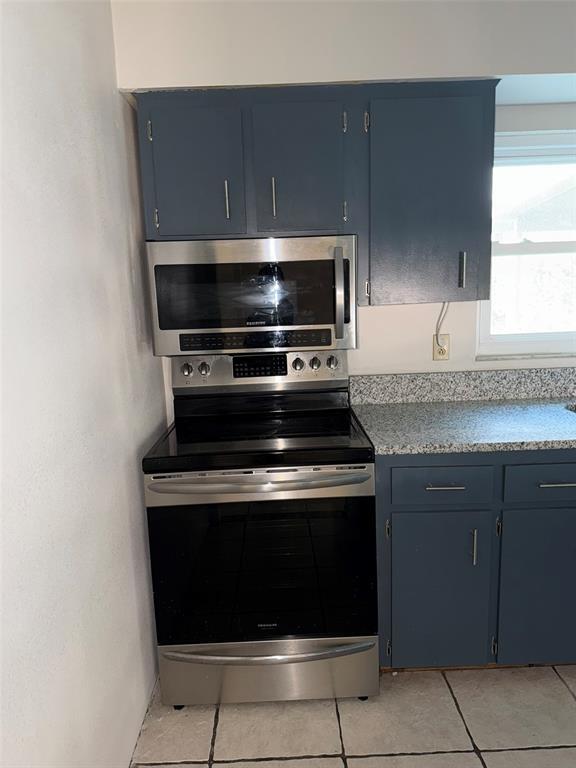 Foto del edificio - 1310 Cinnamon Way W