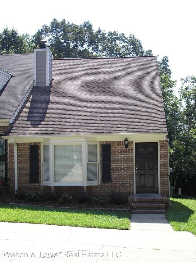 Primary Photo - 4857 Riverwood Pl