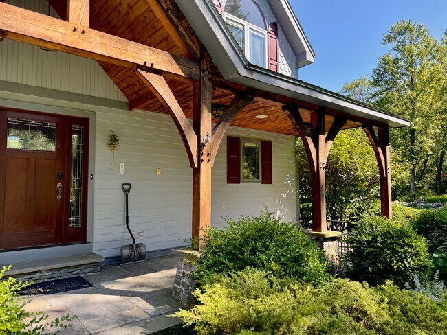 Building Photo - 66 Fiddlehead Ln