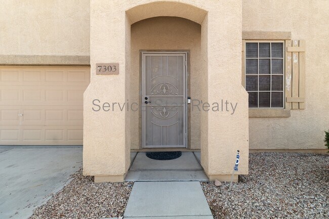 Foto del edificio - 7303 W St Charles Ave