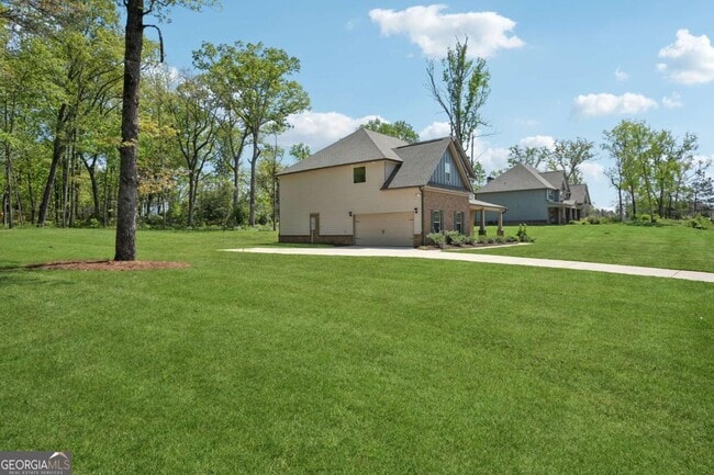 Foto del edificio - 320 Homestead Cir