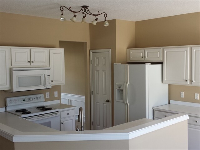 Building Photo - 315 Karsten Creek Drive