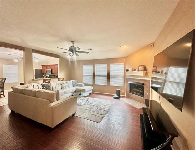 Building Photo - 717 Kentucky Derby Ln