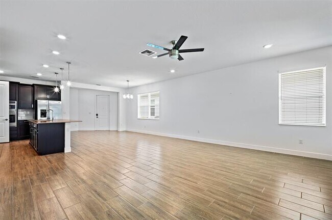 Building Photo - 4281 Marina Way