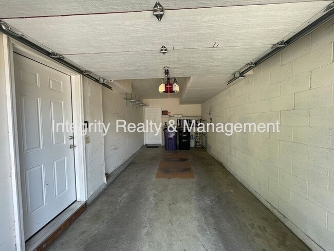 Photo - 1811 S Quebec Way House