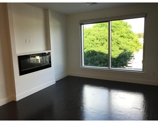 Foto del edificio - 31 S Main St