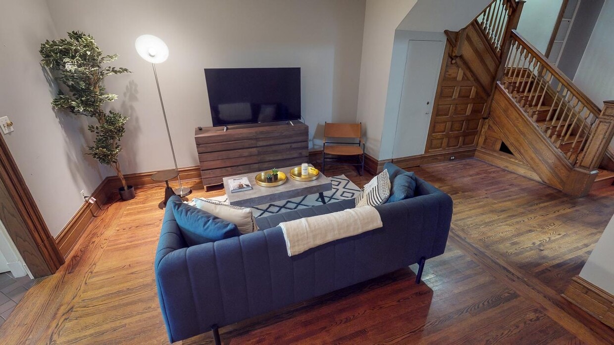 Photo - 1412 21st St NW
