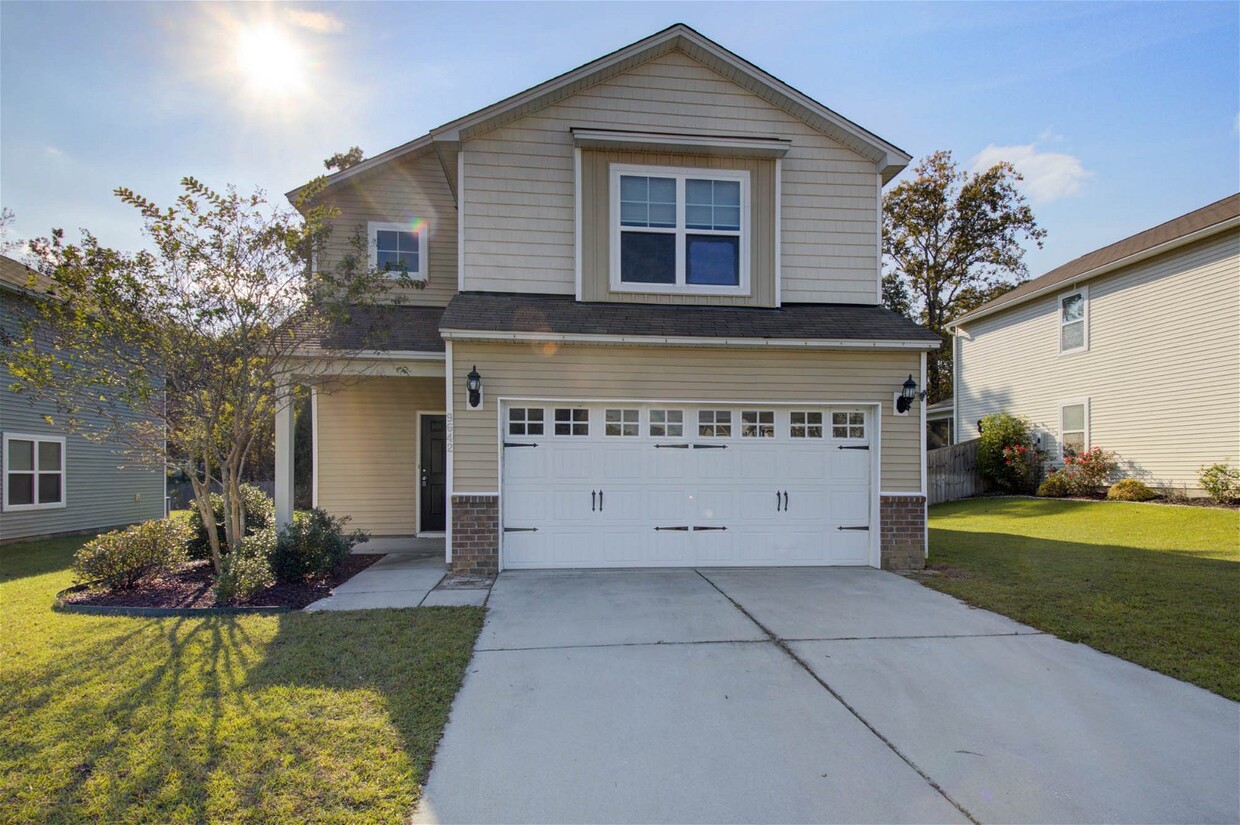 Foto principal - 9642 Roseberry Street, Ladson, SC 29456 - ...