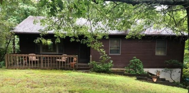 Building Photo - 157 Separatist Rd