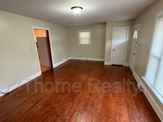 Foto del edificio - 6831 West Mount Drive