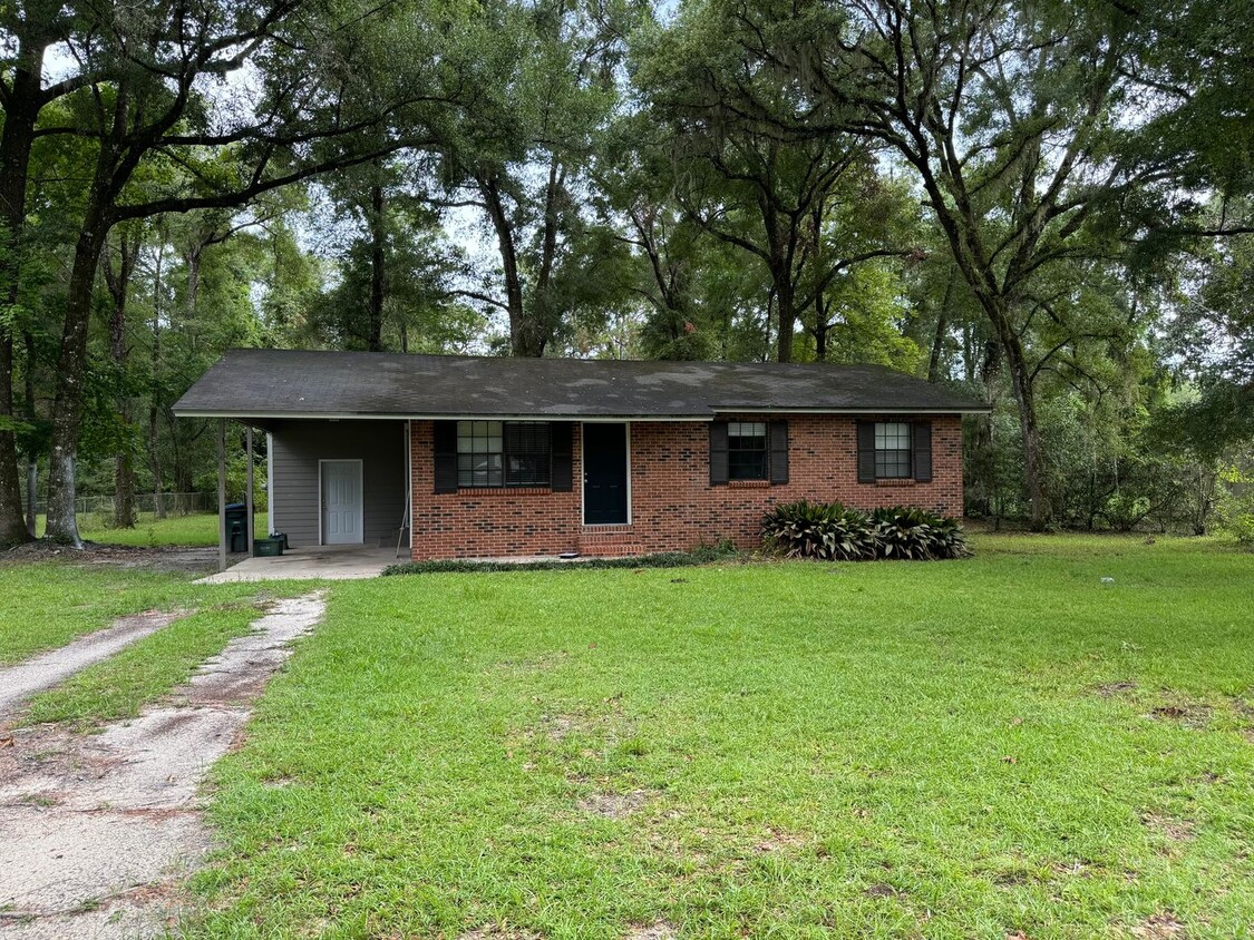 Foto principal - Updated Home in Downtown Crawfordville