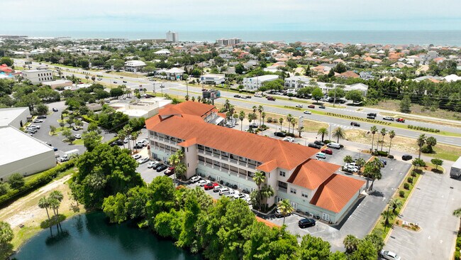 Foto del edificio - 4507 Furling Ln