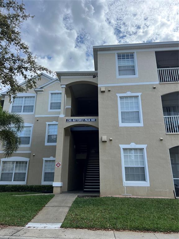 2301 Butterfly Palm Way Unit 304, Kissimmee, FL 34747 Condo for Rent