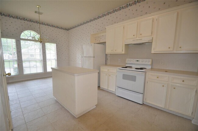 Building Photo - 970 Oak Glen Dr