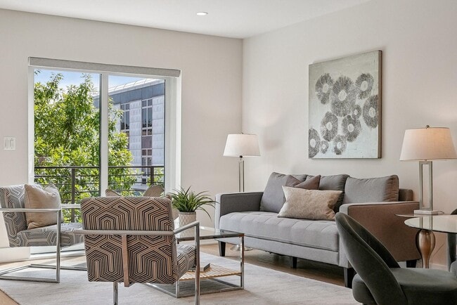 Foto del edificio - 2134 Wisconsin Ave NW