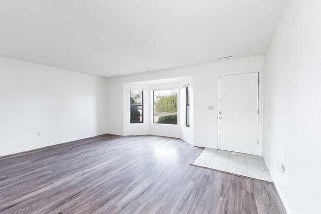 Foto del edificio - 3 bedroom 2 bathroom Ranch Style Home in Prescott Valley!