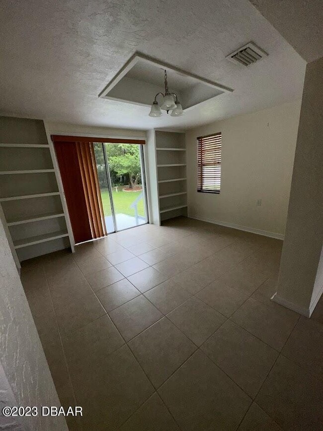 Foto del edificio - 103 S Brooks Ave