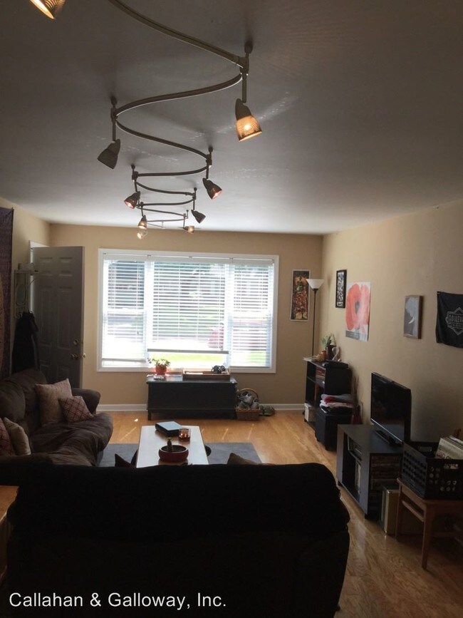 Foto del edificio - 309 Maplewood Dr
