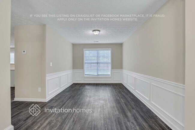 Foto del edificio - 2439 Miller Oaks Cir