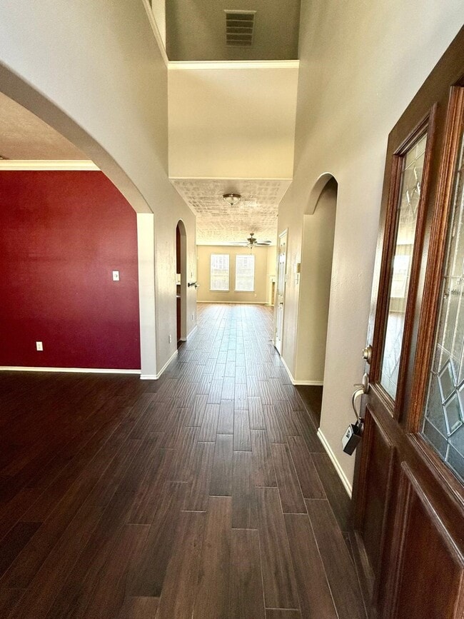 Foto del edificio - 20223 Benton Springs Ln