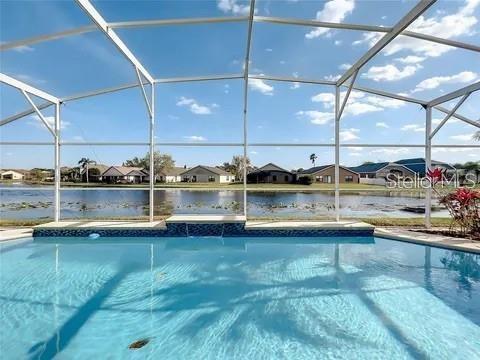 Building Photo - 879 Oak Chase Dr