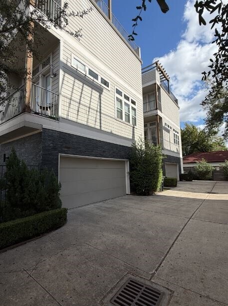 Foto del edificio - 2906 Baer St