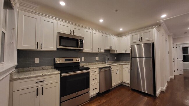 Foto del edificio - 43 W Walnut Park