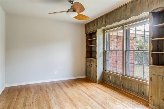 Foto del edificio - 4120 Clover Ln