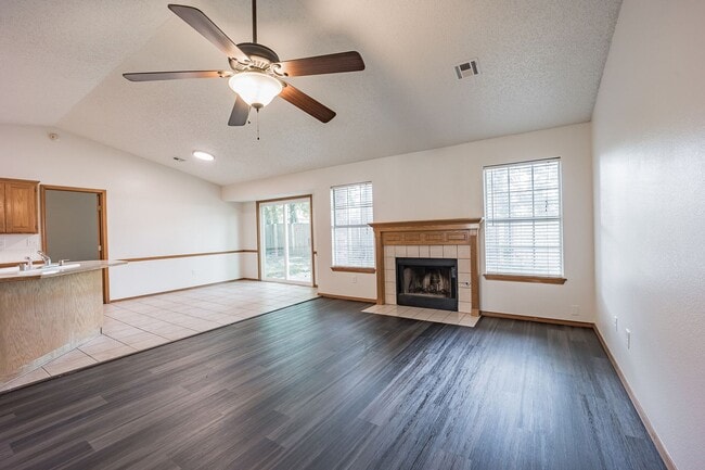 Foto del edificio - 4307 W Beaver Ln