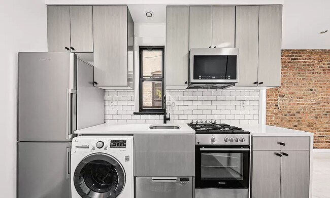Building Photo - 137 Rivington Street