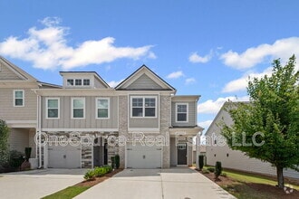 Building Photo - 1899 Plainsboro Dr