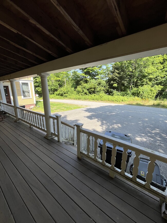 Front Porch - 26 Summer St