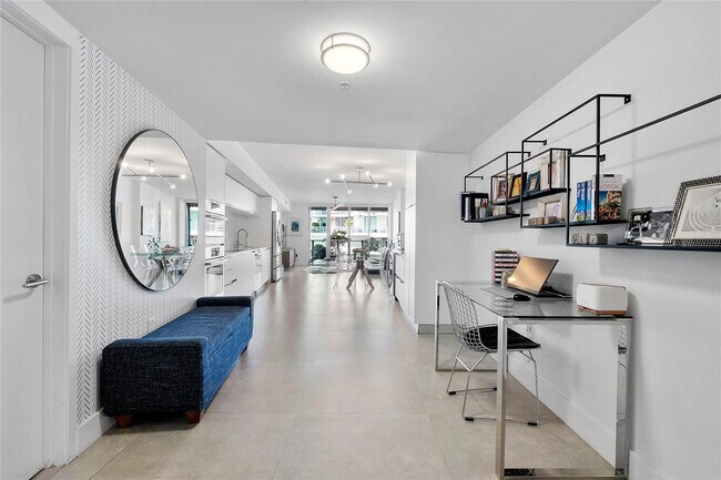 Foto del edificio - 6620 Indian Creek Dr