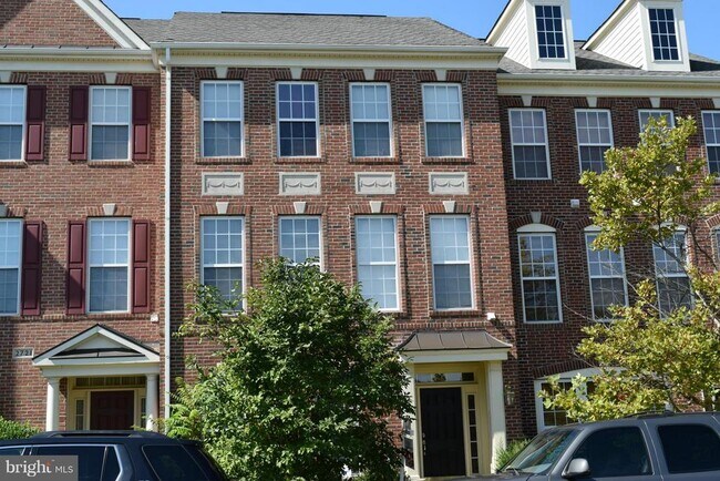 Foto del edificio - 2723 Celestial Dr