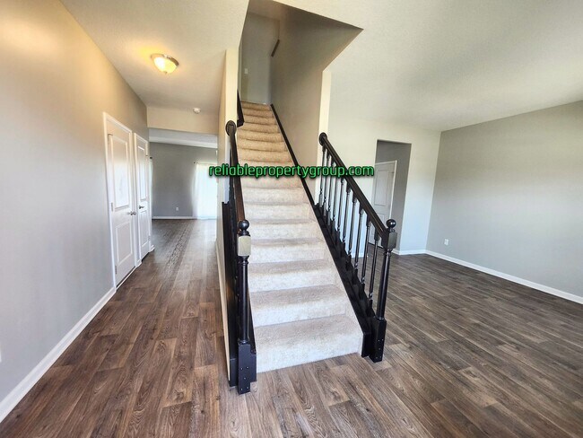 Foto del edificio - New Listing in Fort Wayne
