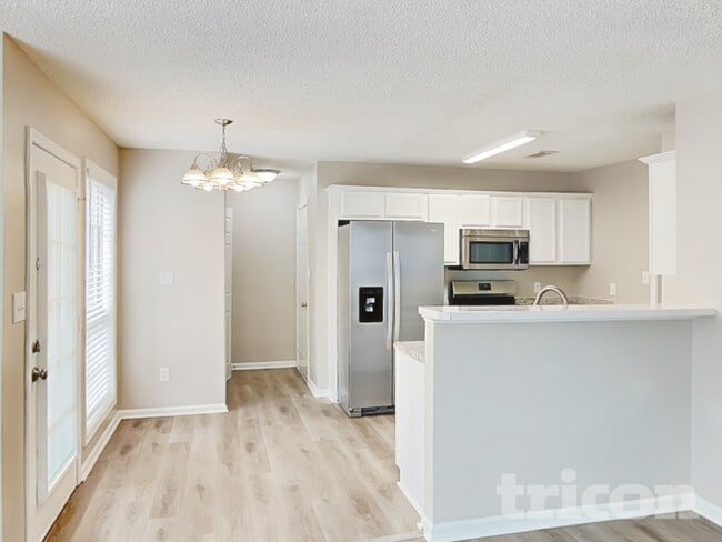 Foto del edificio - 11203 Chelsea Ln