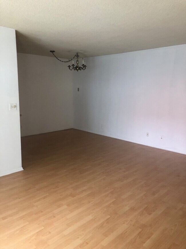 Foto del edificio - 1603 Granville Ave