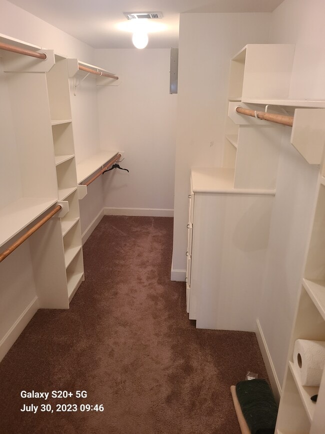 Building Photo - 2710 Hullsmith Dr